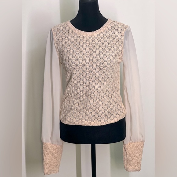 Free people lace sheer long balloon sleeves pink blush feminine shirt medium EUC - Picture 1 of 6